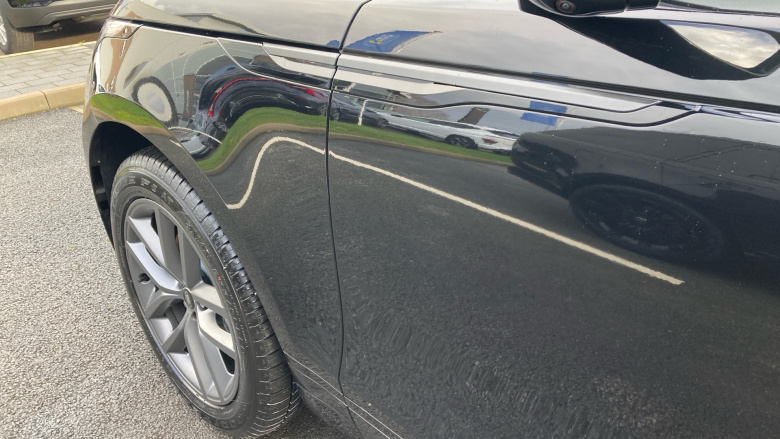 Land Rover Range Rover Velar 2.0 D200 MHEV Dynamic SE 5dr Auto Diesel Estate